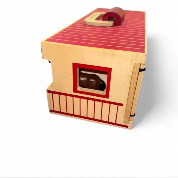 Melissa & Doug Wooden Stable with Colorful Horses - Picture 4 of 6